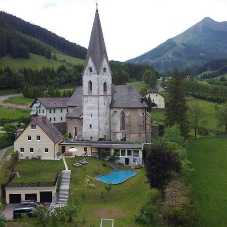 Pool, Pokale, Sauna, Billard, Kirche U. Viel Natur Vordernberg Eksteriør bilde